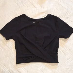 Under Armour Crop Top Small Yoga Bar Spin
